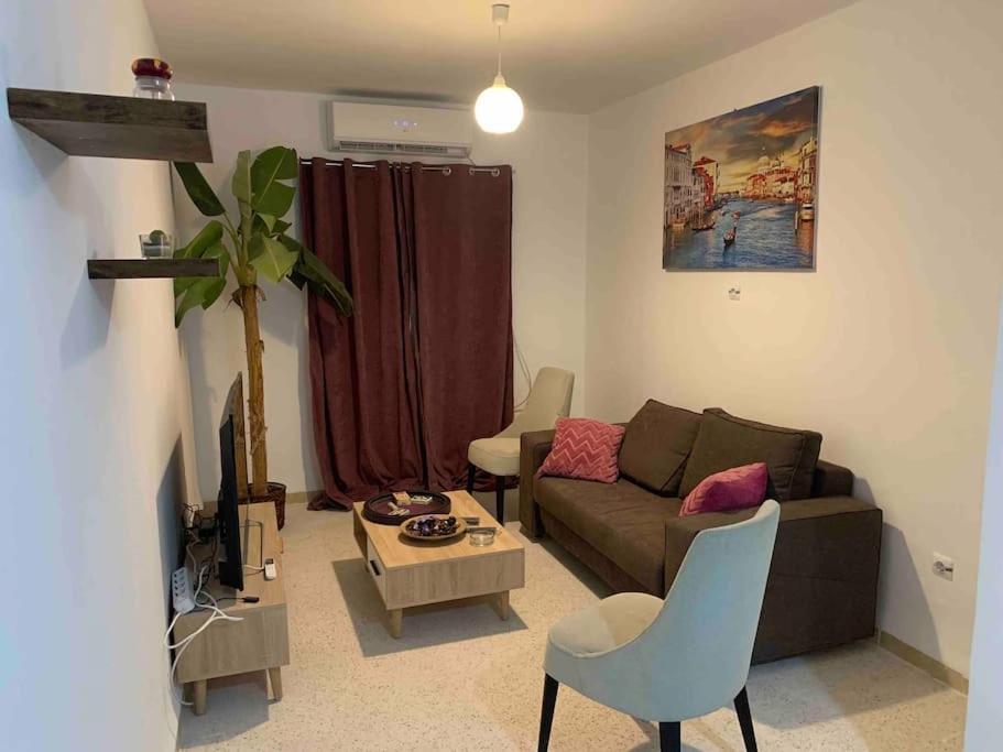 Appartement 5 Lits Climatise Salon 2Chambres Cuisine Equipee Sdb Staoueli Eksteriør bilde